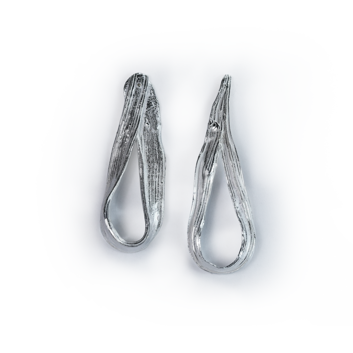 MITSURO HIKIME DROP EARRINGS