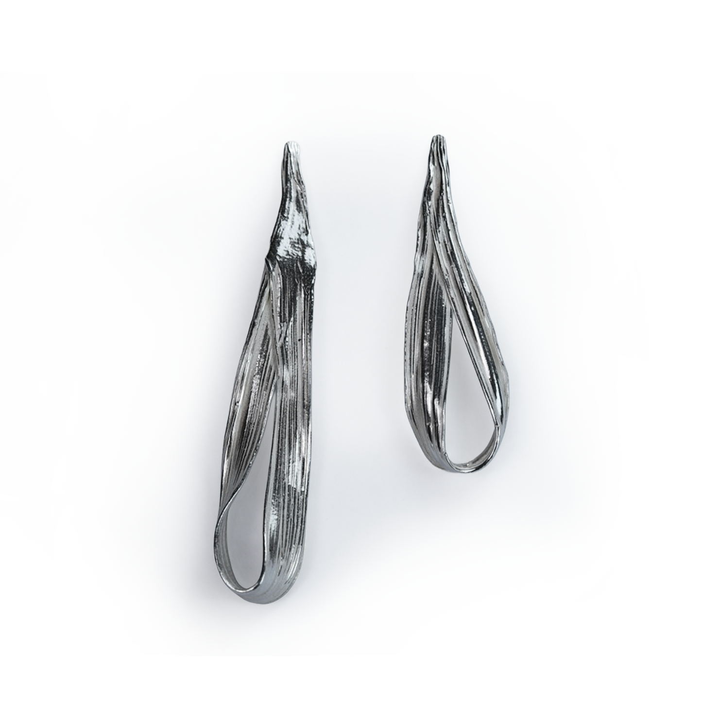 MITSURO HIKIME DROP EARRINGS
